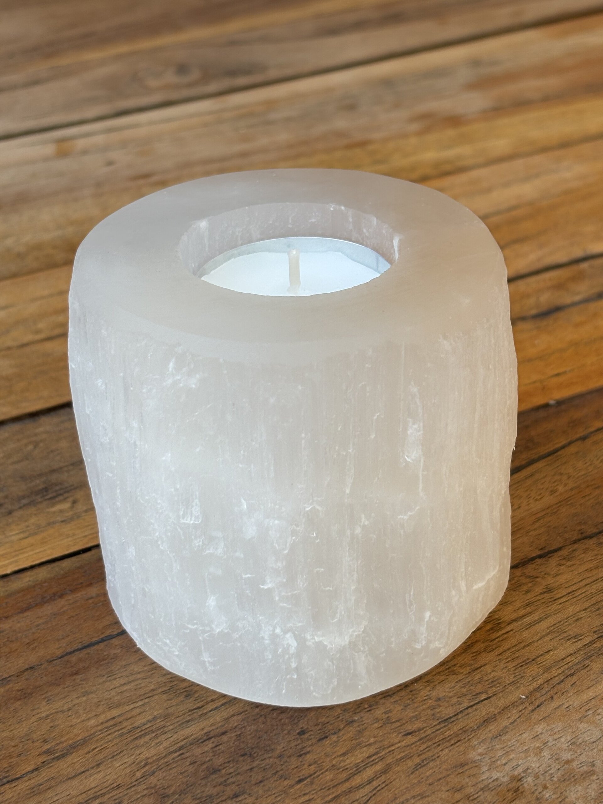 cargador energético en forma de vela de selenita 8cm aprox - 2