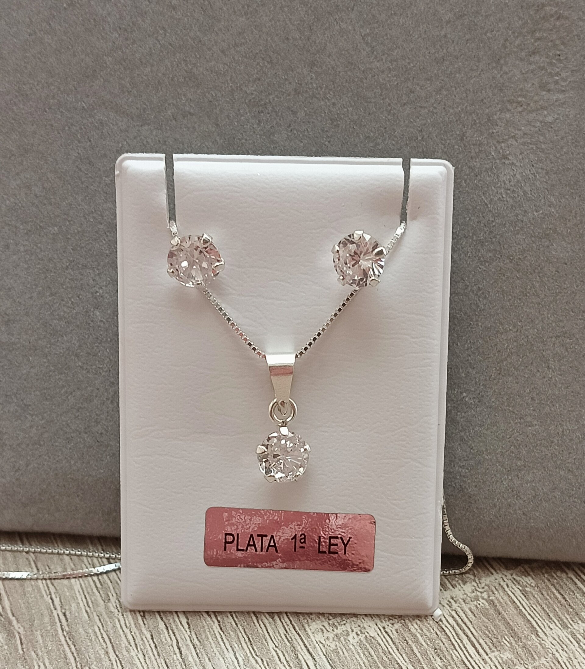 Conjunto circonita blanca 5mm - 1