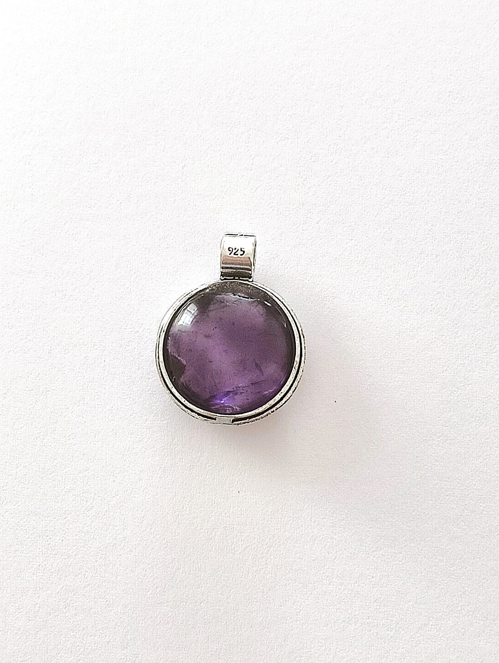 colgante amuleto gotland con piedra natural de amatista - 2