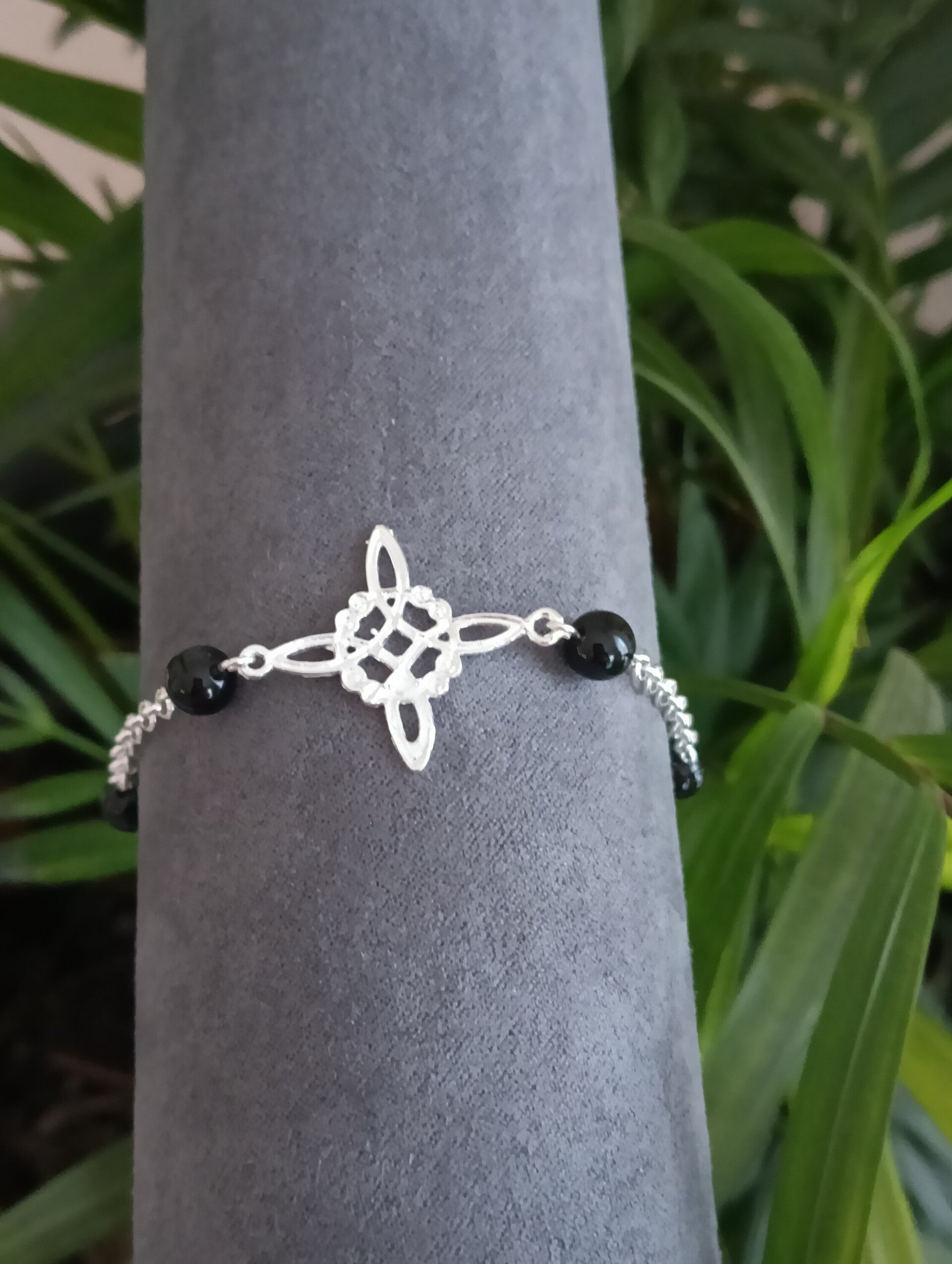 Pulsera amuleto nudo de bruja - 2