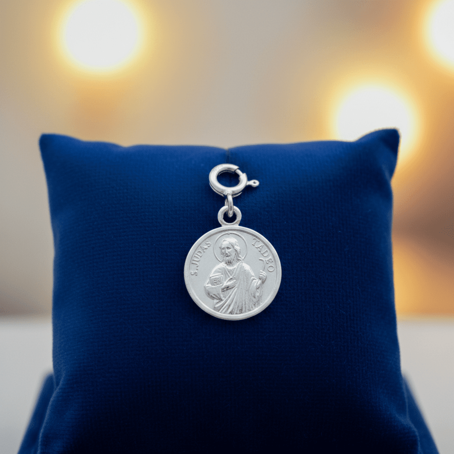 colgante medalla San Judas Tadeo para pulsera o collar - 2