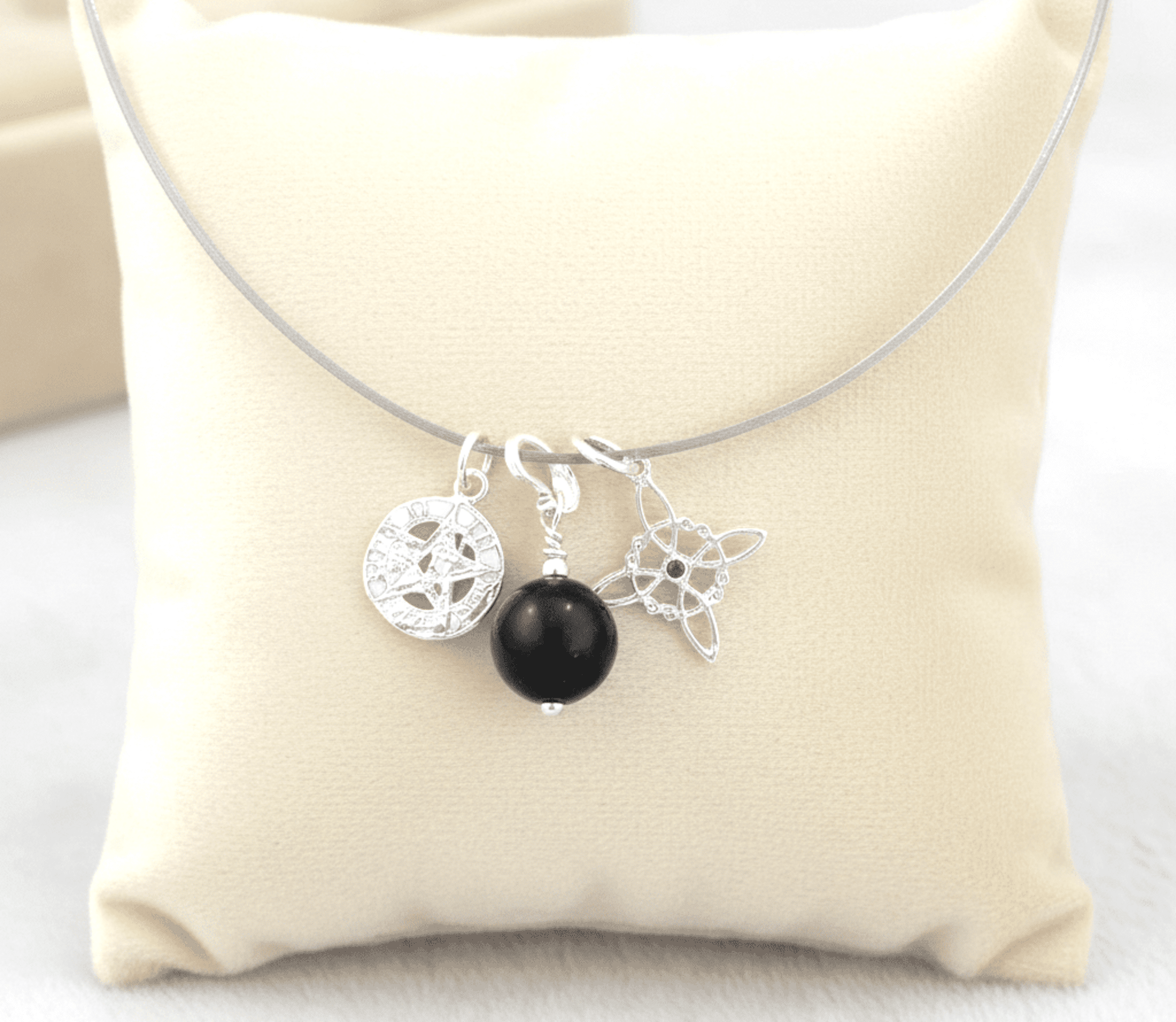 collar triple protección /escudo - 6