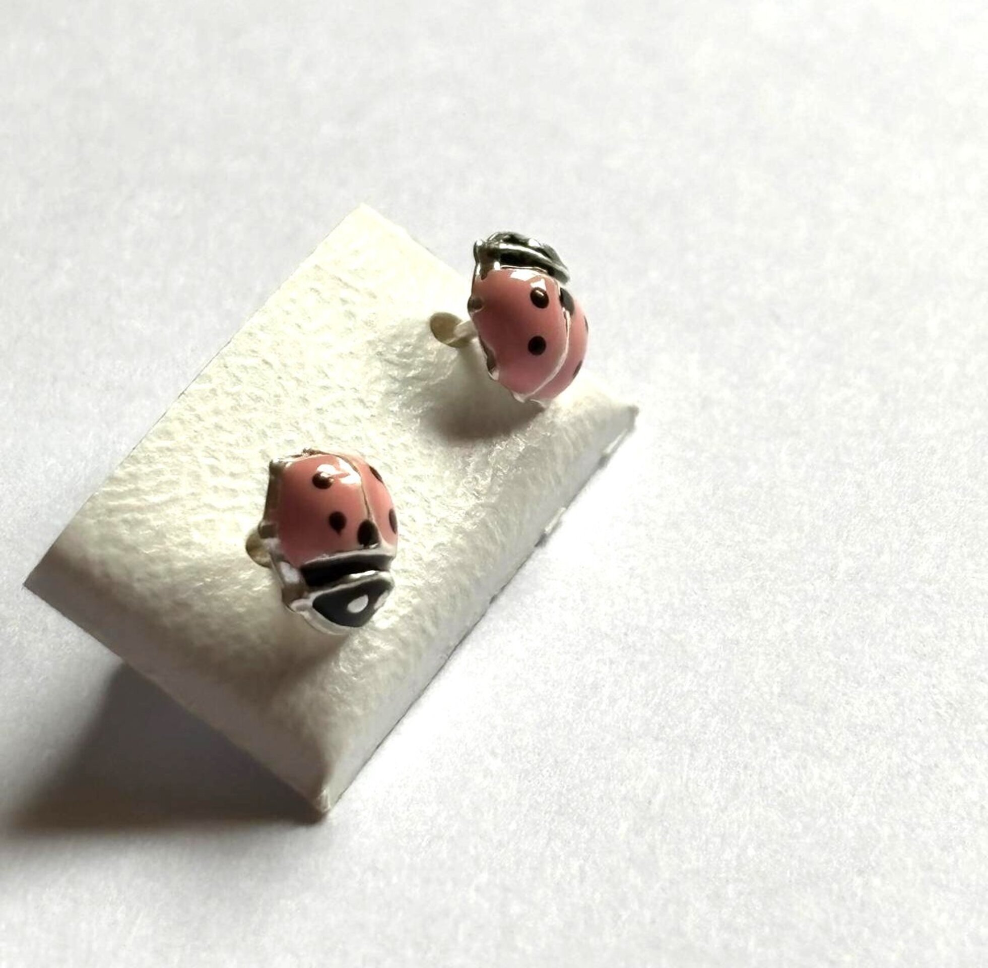 Pendientes mariquita rosa - 5