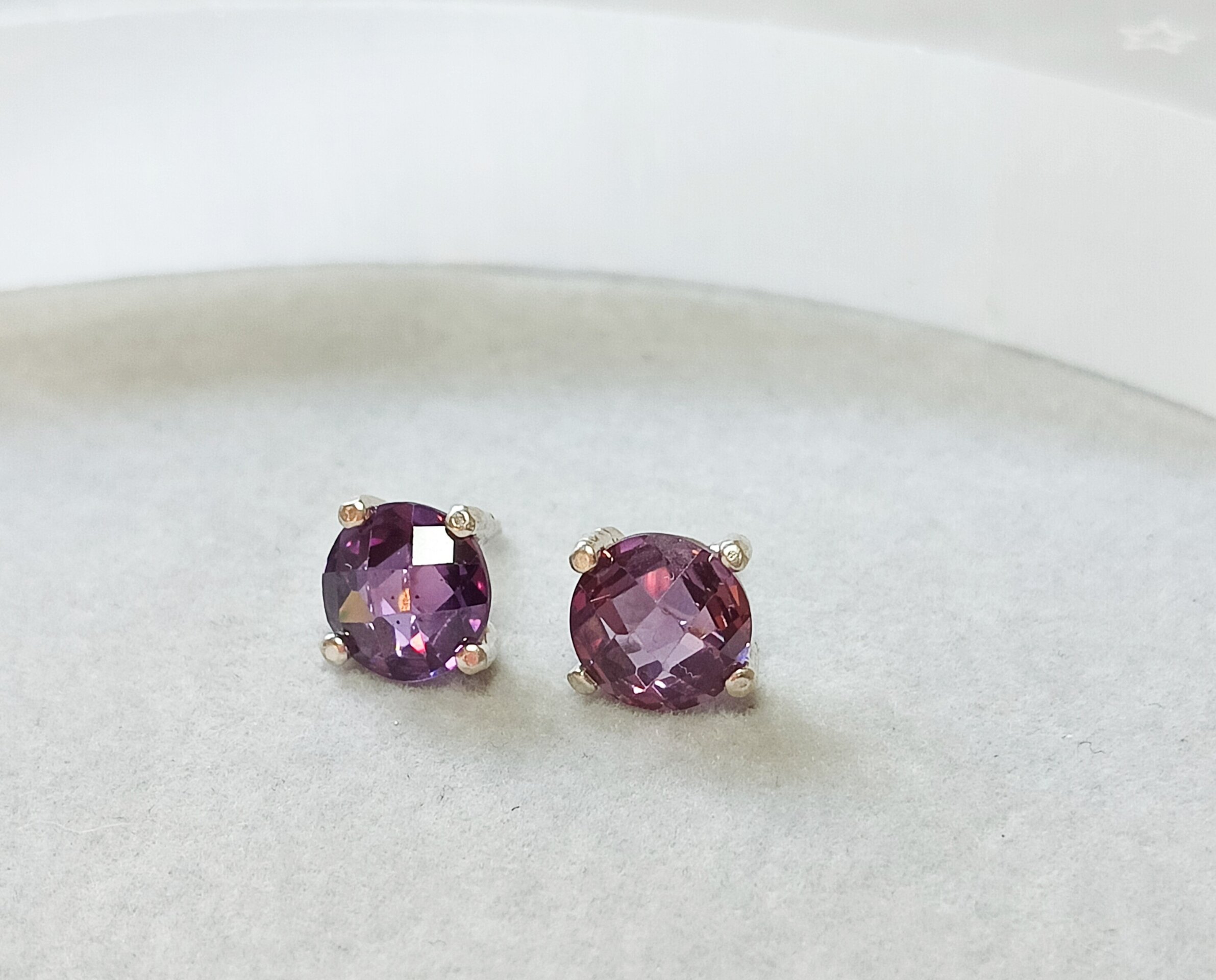 Pendientes 4 garras circonita lila - 2