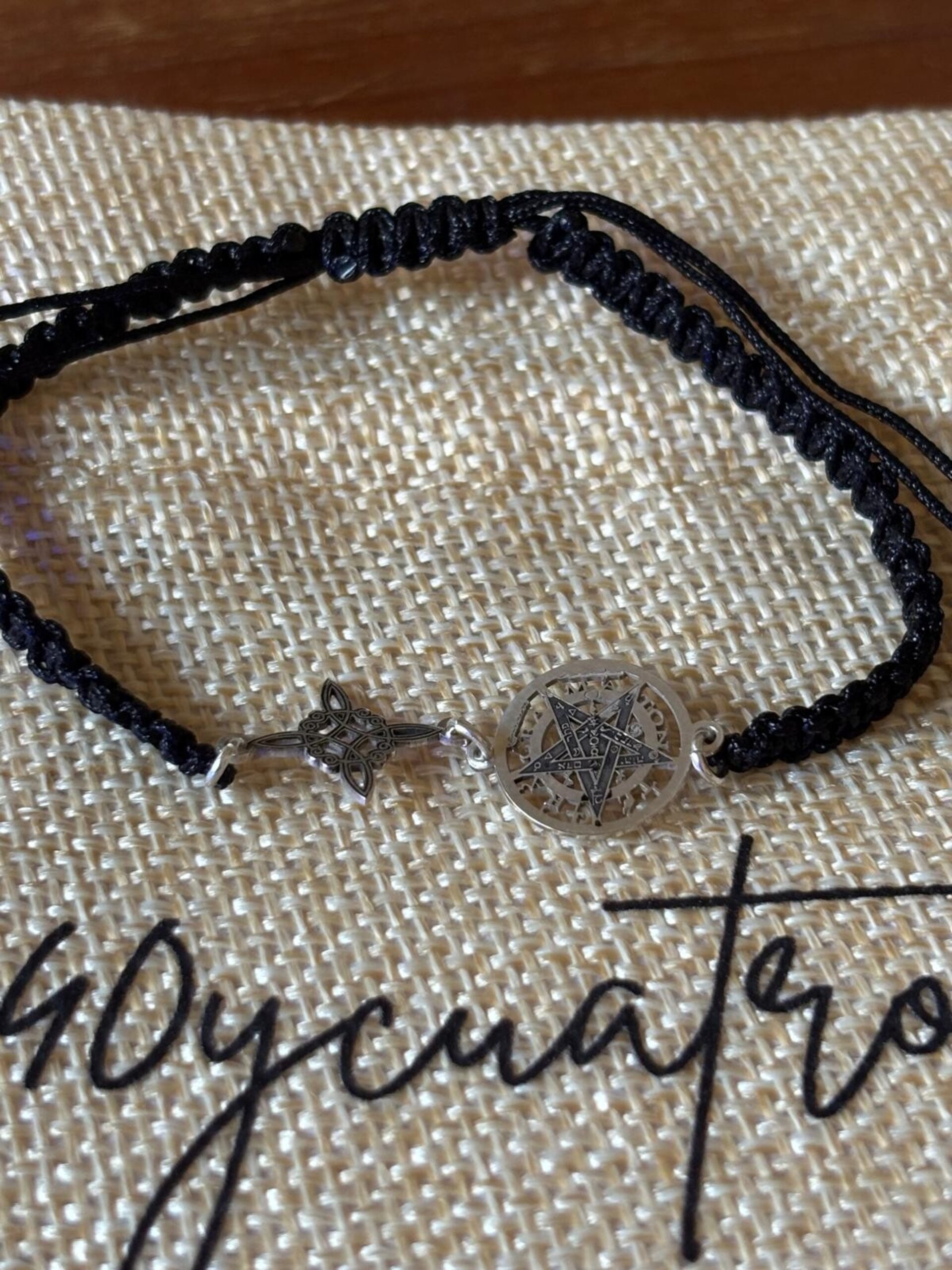 pulsera Macramé amuleto doble protección - 6