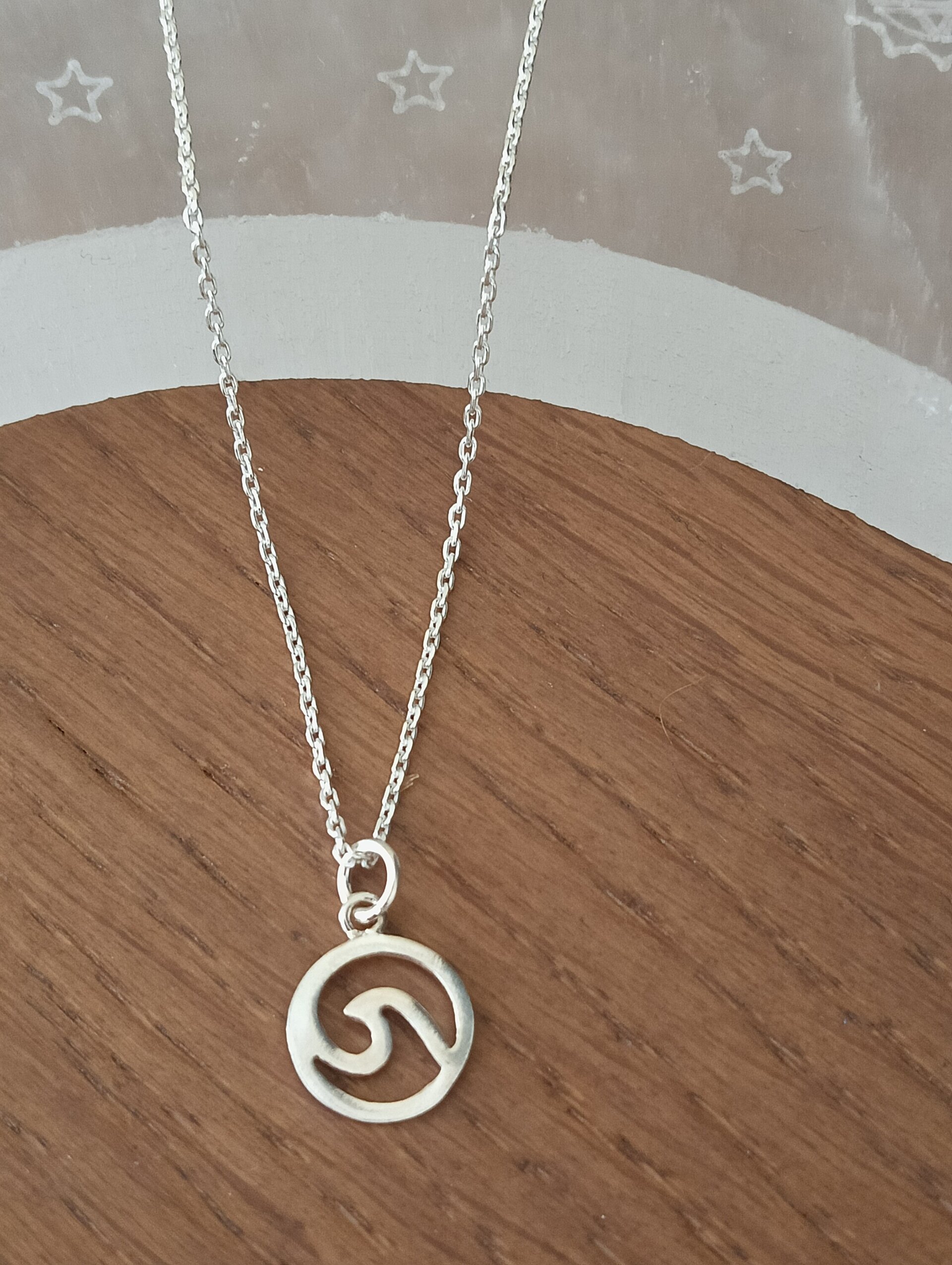 Collar ola - 3