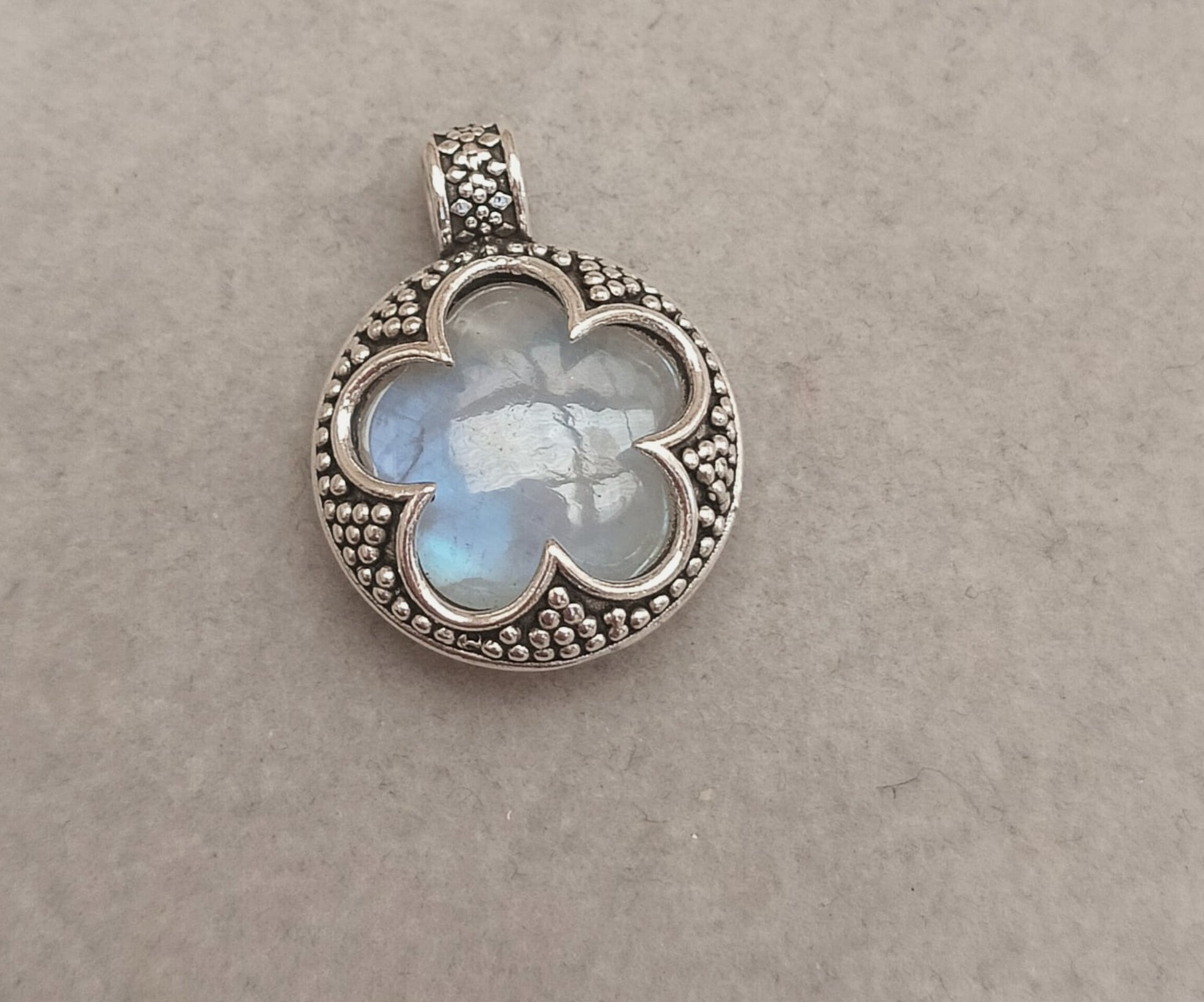 colgante amuleto Gotland con piedra luna natural - 2