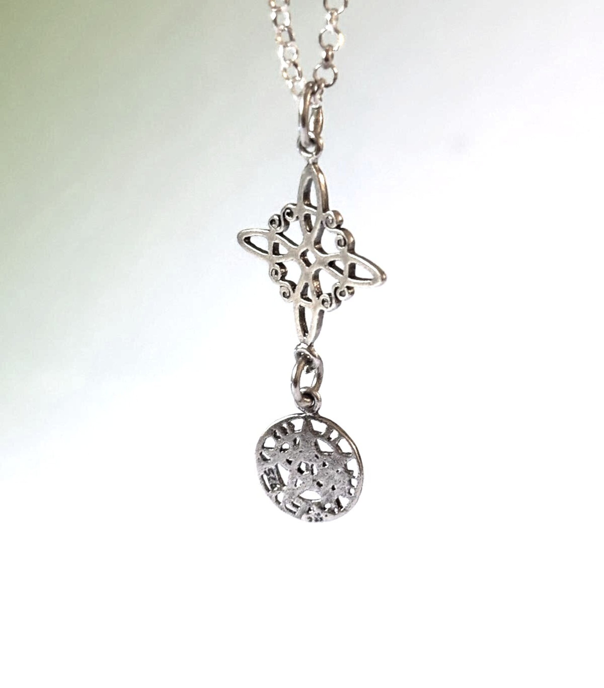 collar doble protección nudo de bruja y Tetragrámaton cadena de 40cm - 5