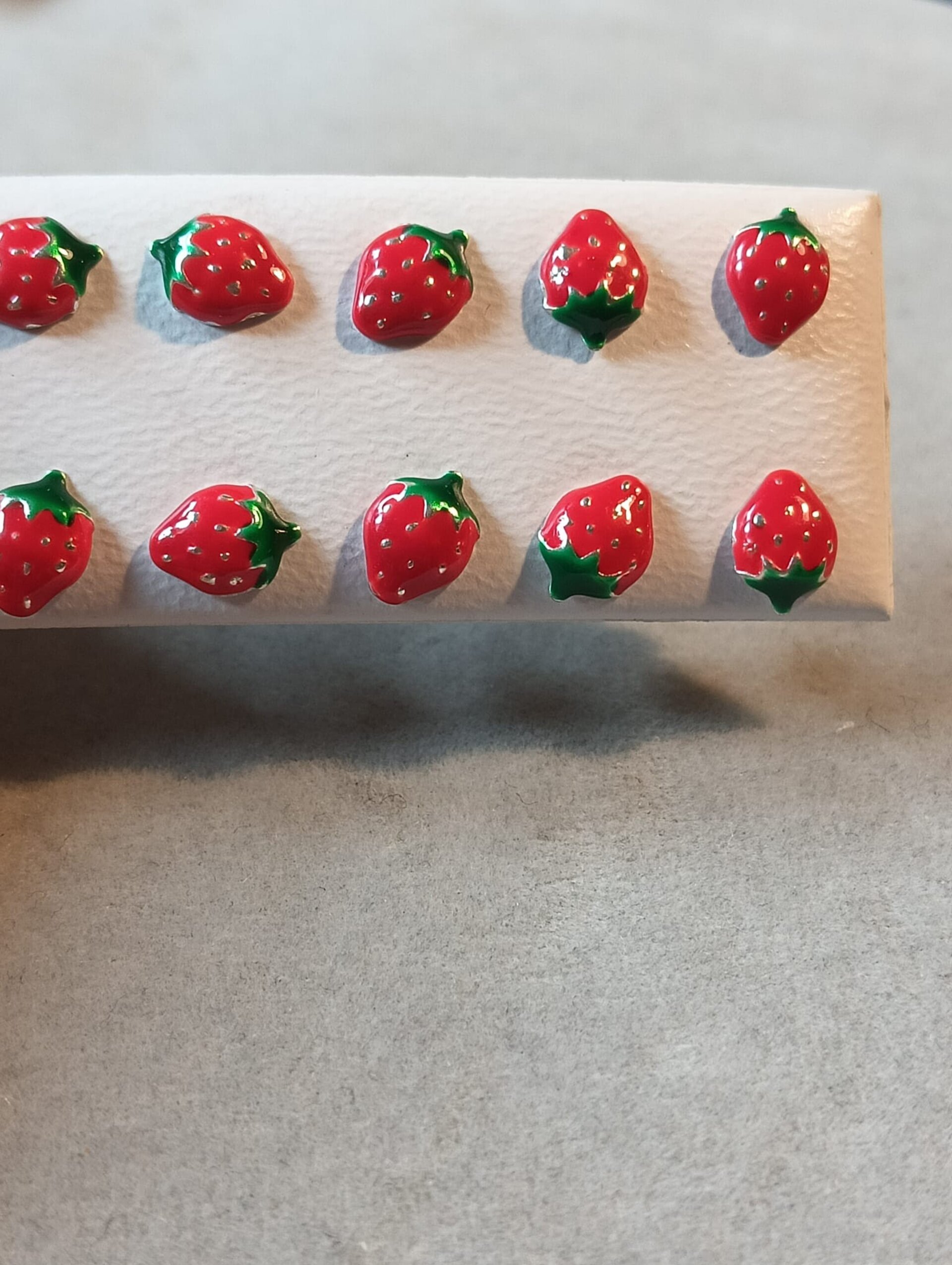 Pendientes fresa - 2