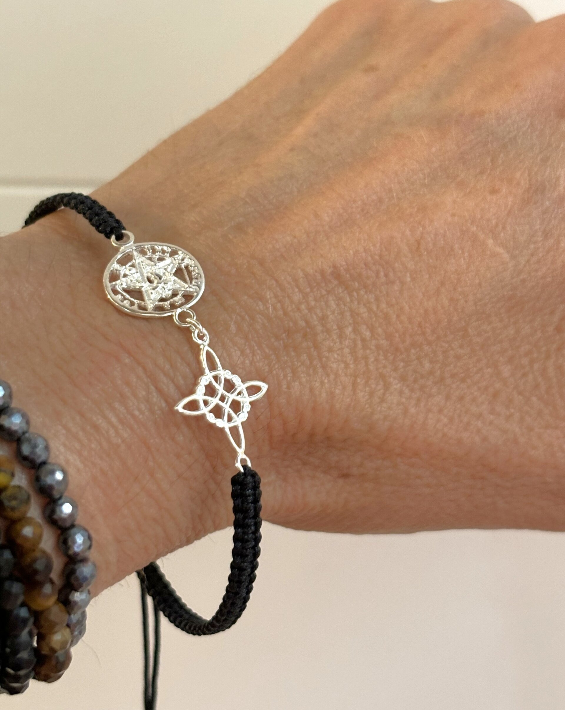 pulsera Macramé amuleto doble protección - 5