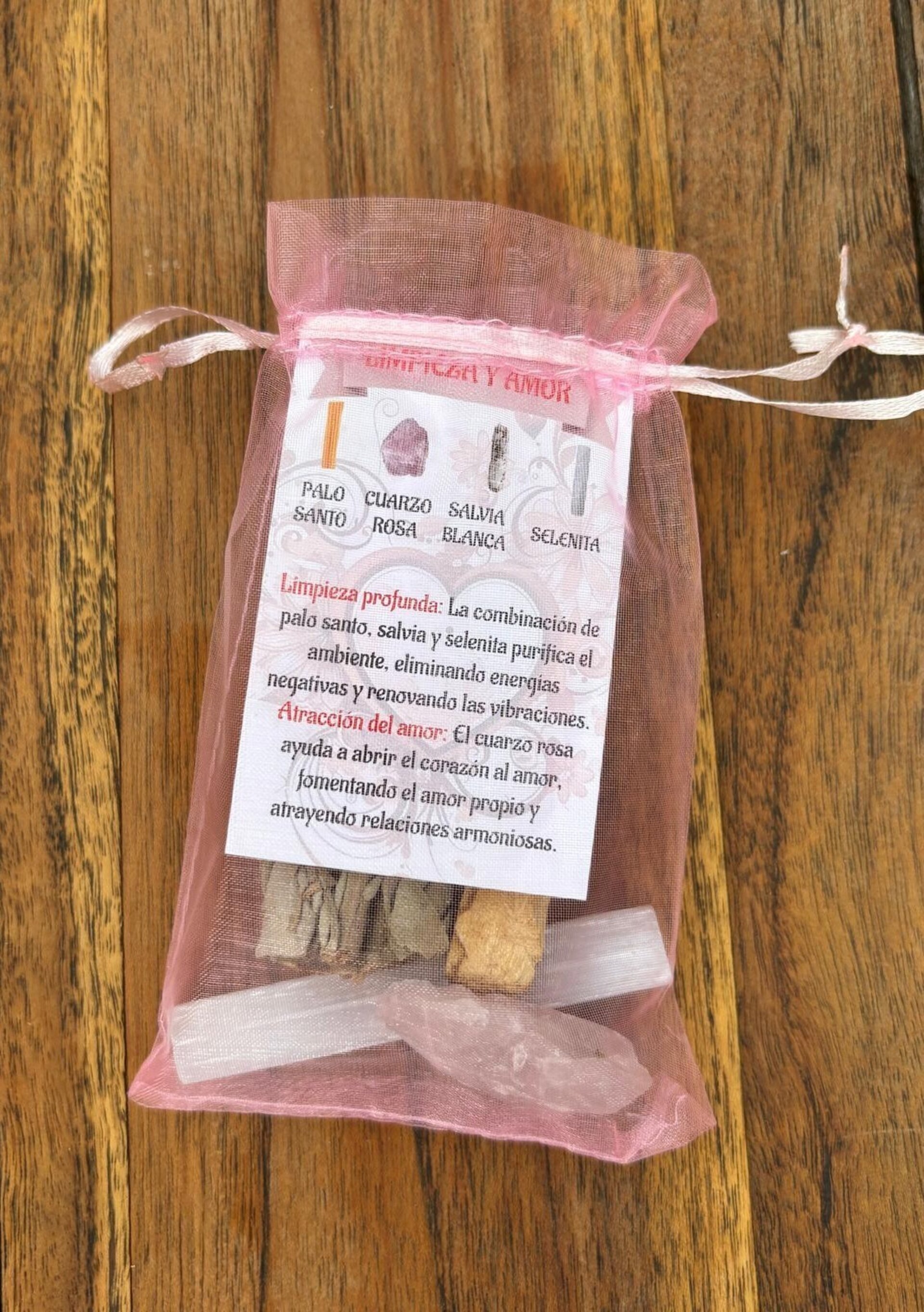 Kit Limpieza Amor :Atado Salvia , Palo Santo, Selenita y Cuarzo Rosa - 1