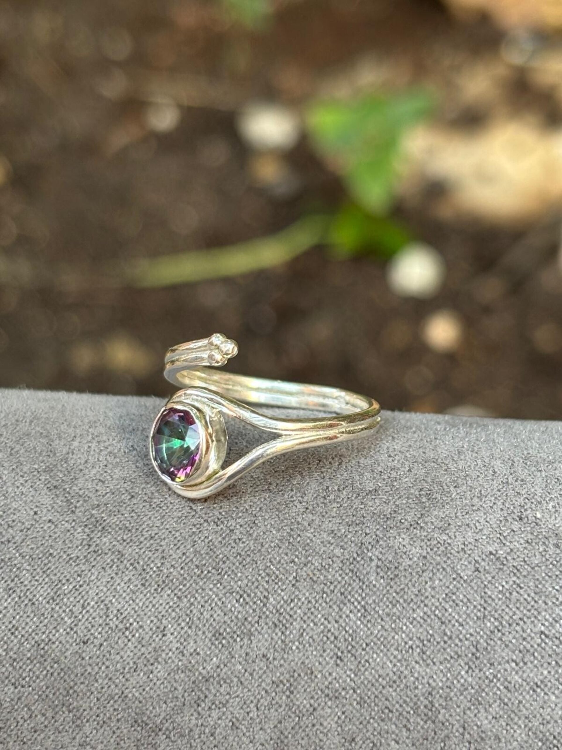 Anillo ajustable Topacio Místico - 2