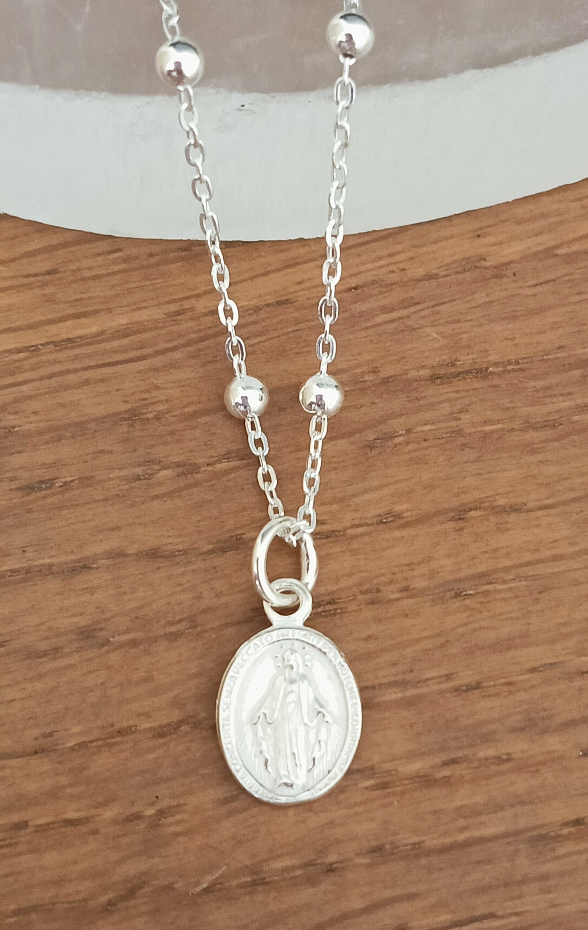Collar bolitas virgen de la milagrosa - 2