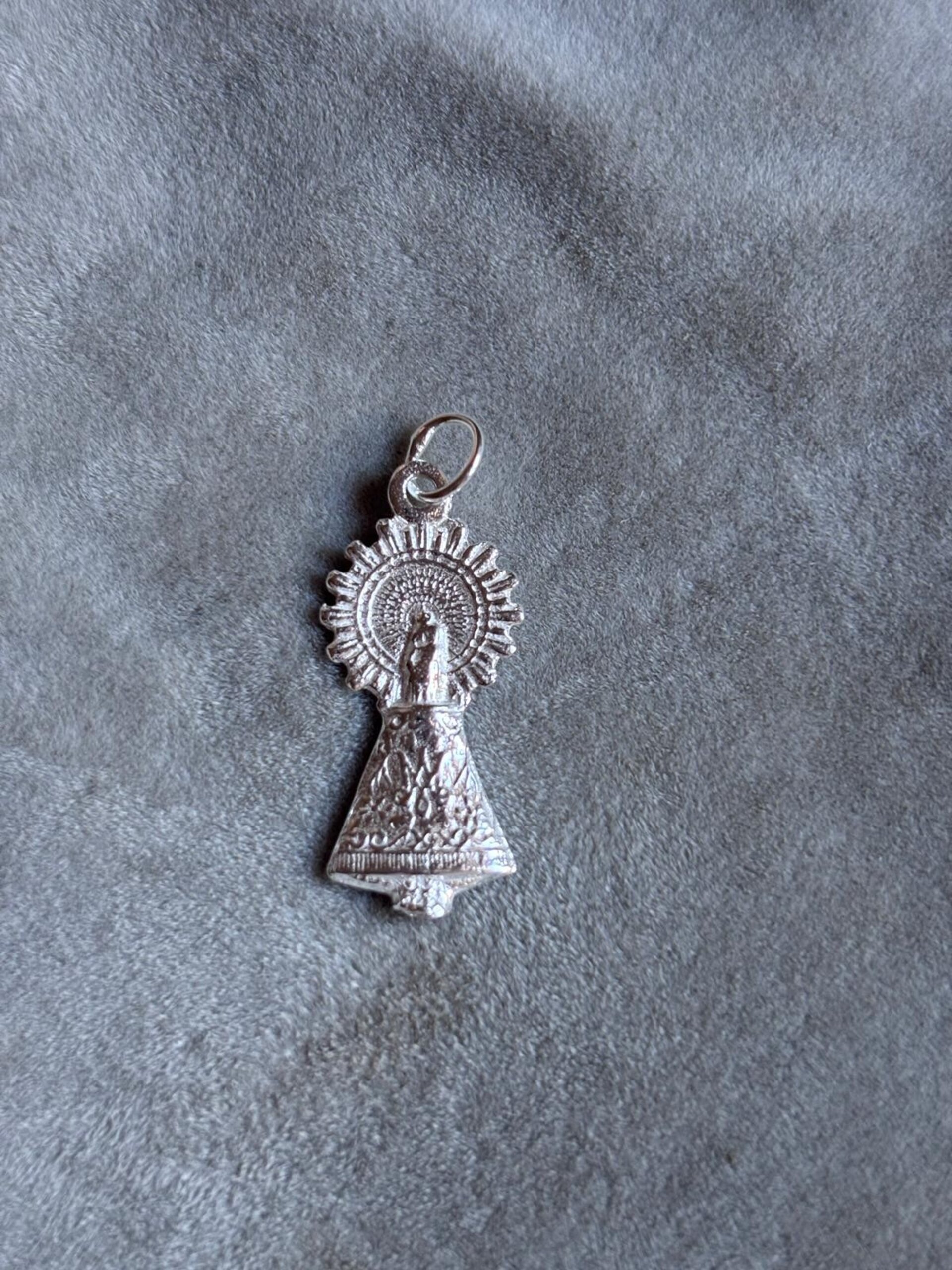 colgante virgen del Pilar - 2