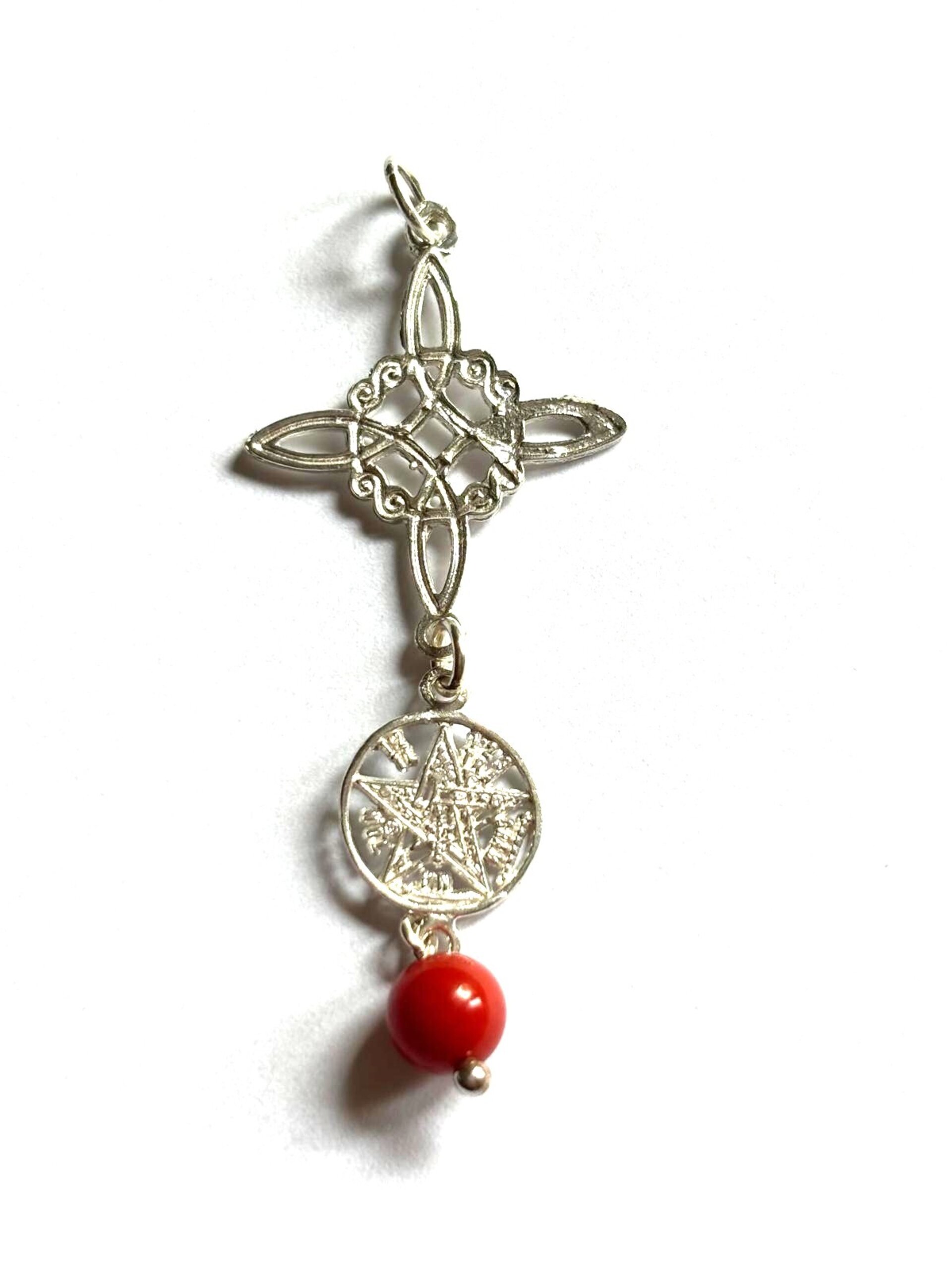 colgante doble protección nudo de bruja y tetragramaton con piedra coral - 2
