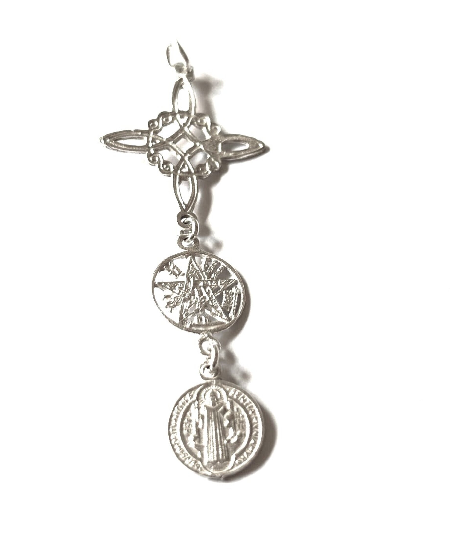 colgante triple protección nudo de bruja, tetragramaton y San Benito - 4