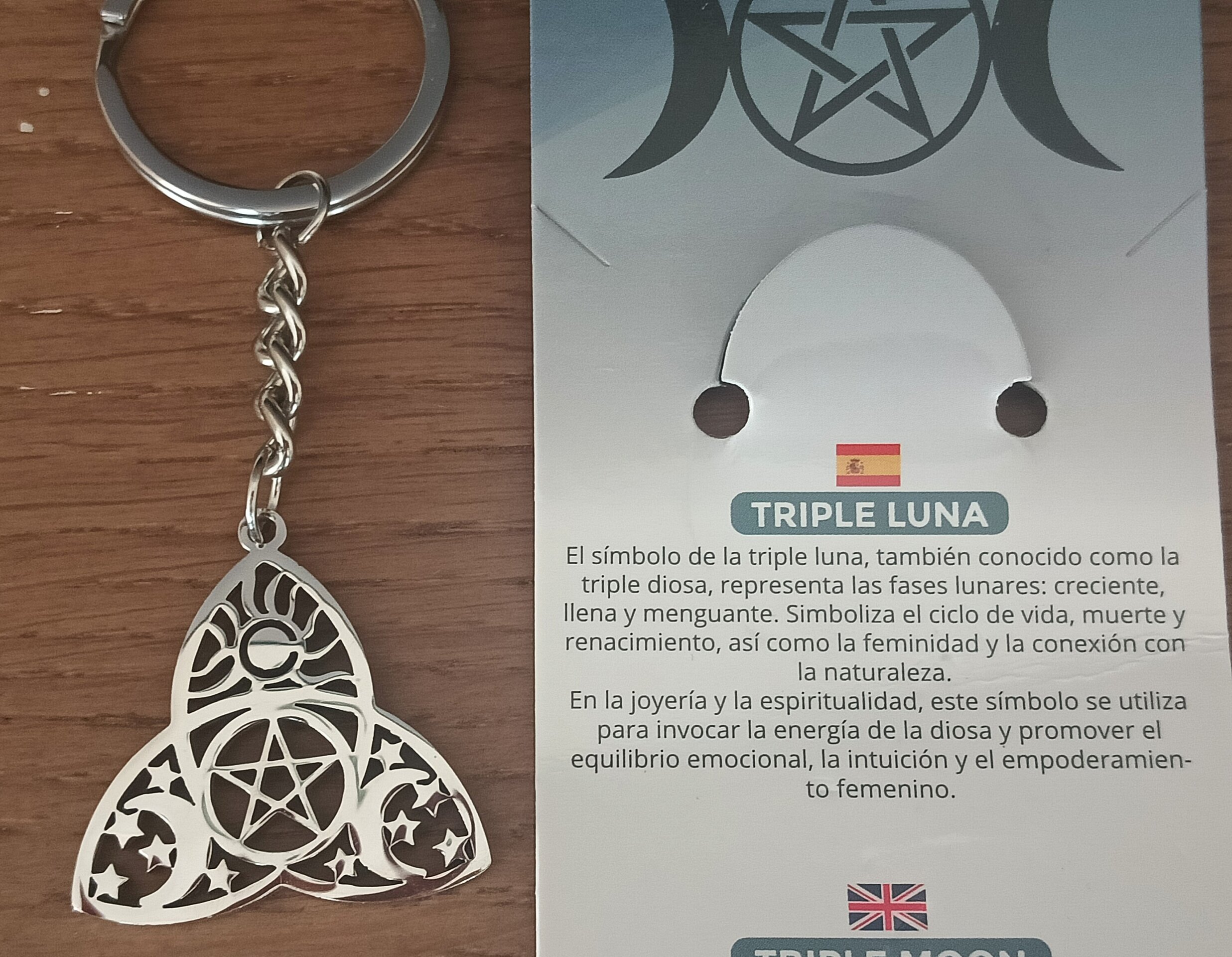 Llavero triqueta triple luna - 3