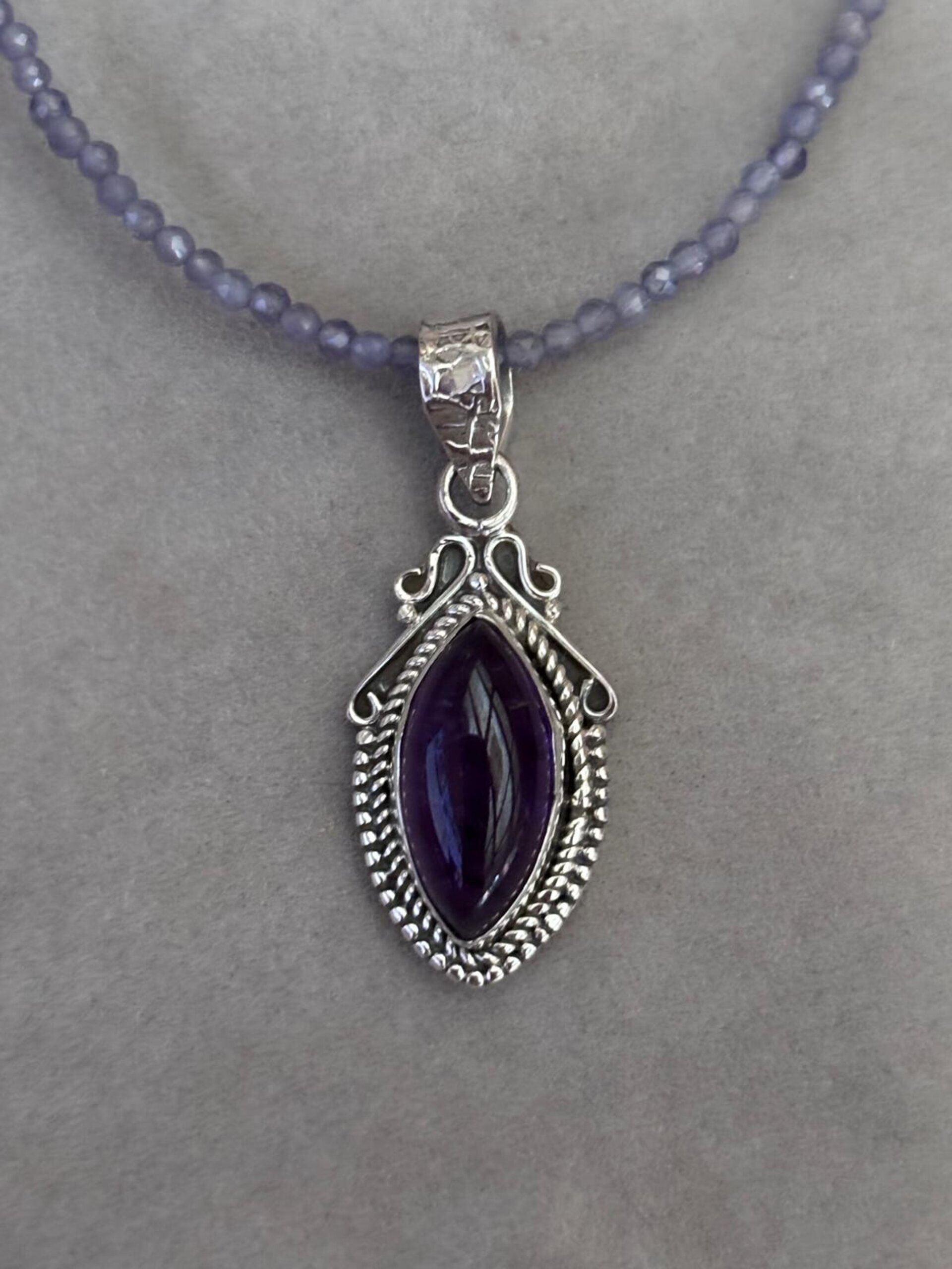 gargantilla facetada amatista y colgante - 2