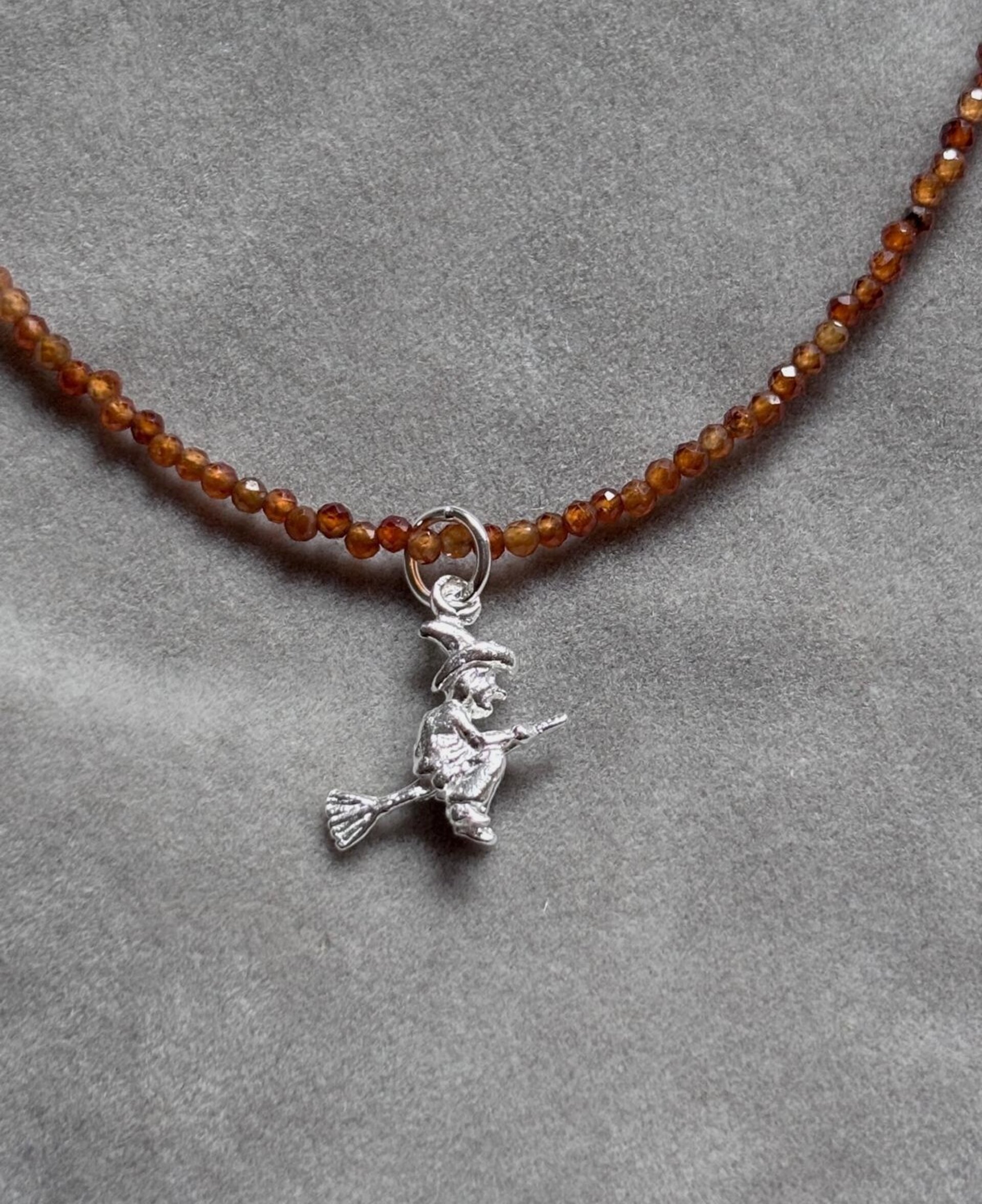 Collar de la suerte - 2