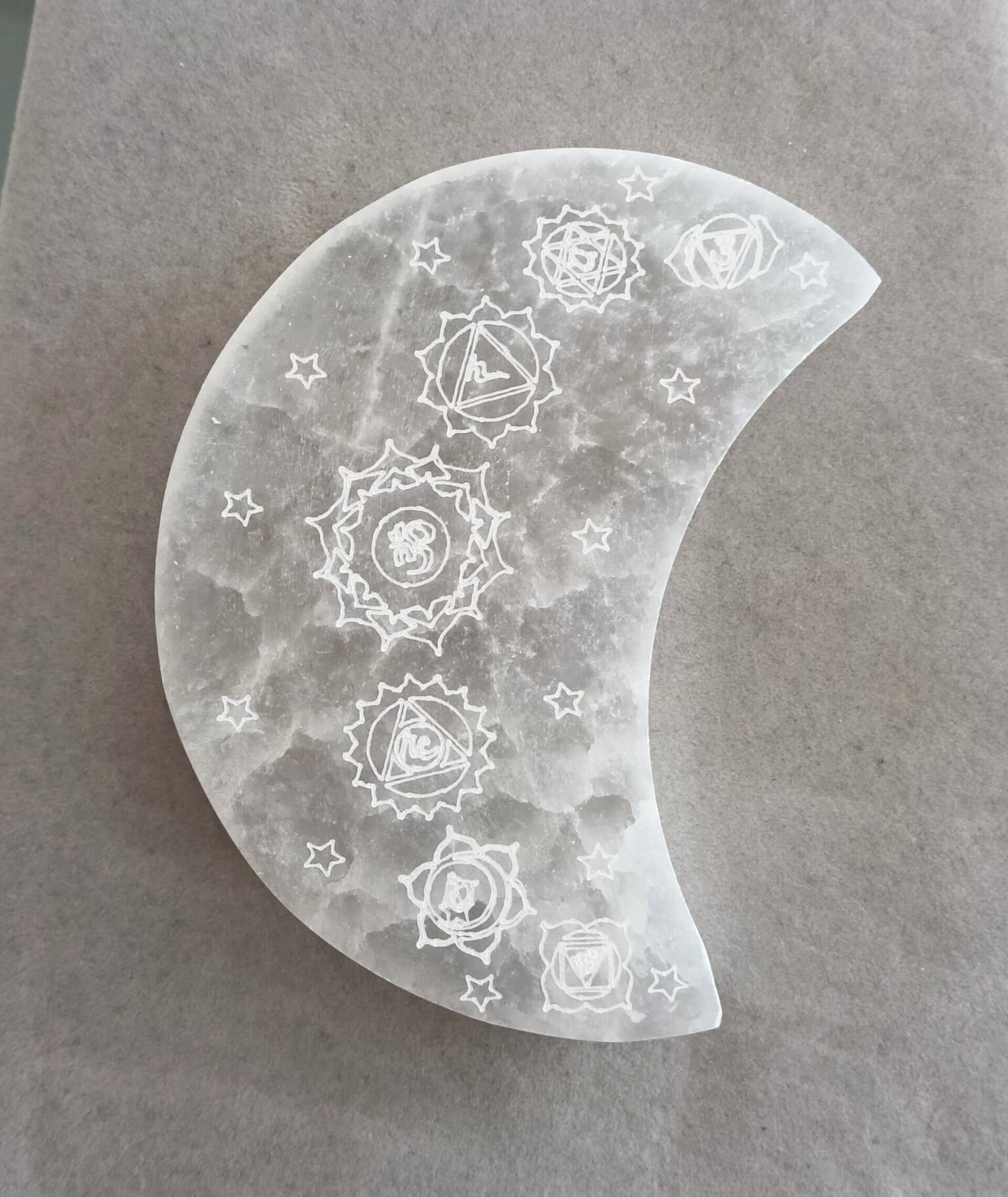 cargador energético de selenita luna 7 chakras - 5