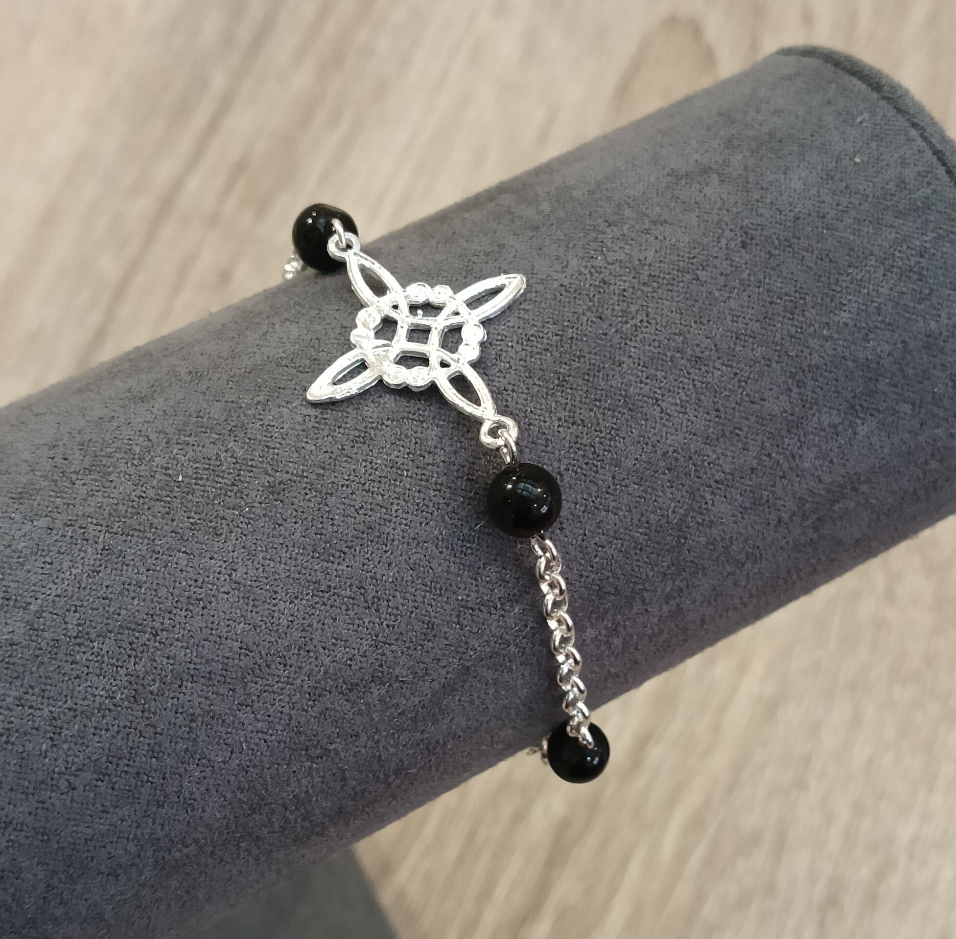 Pulsera amuleto nudo de bruja - 10