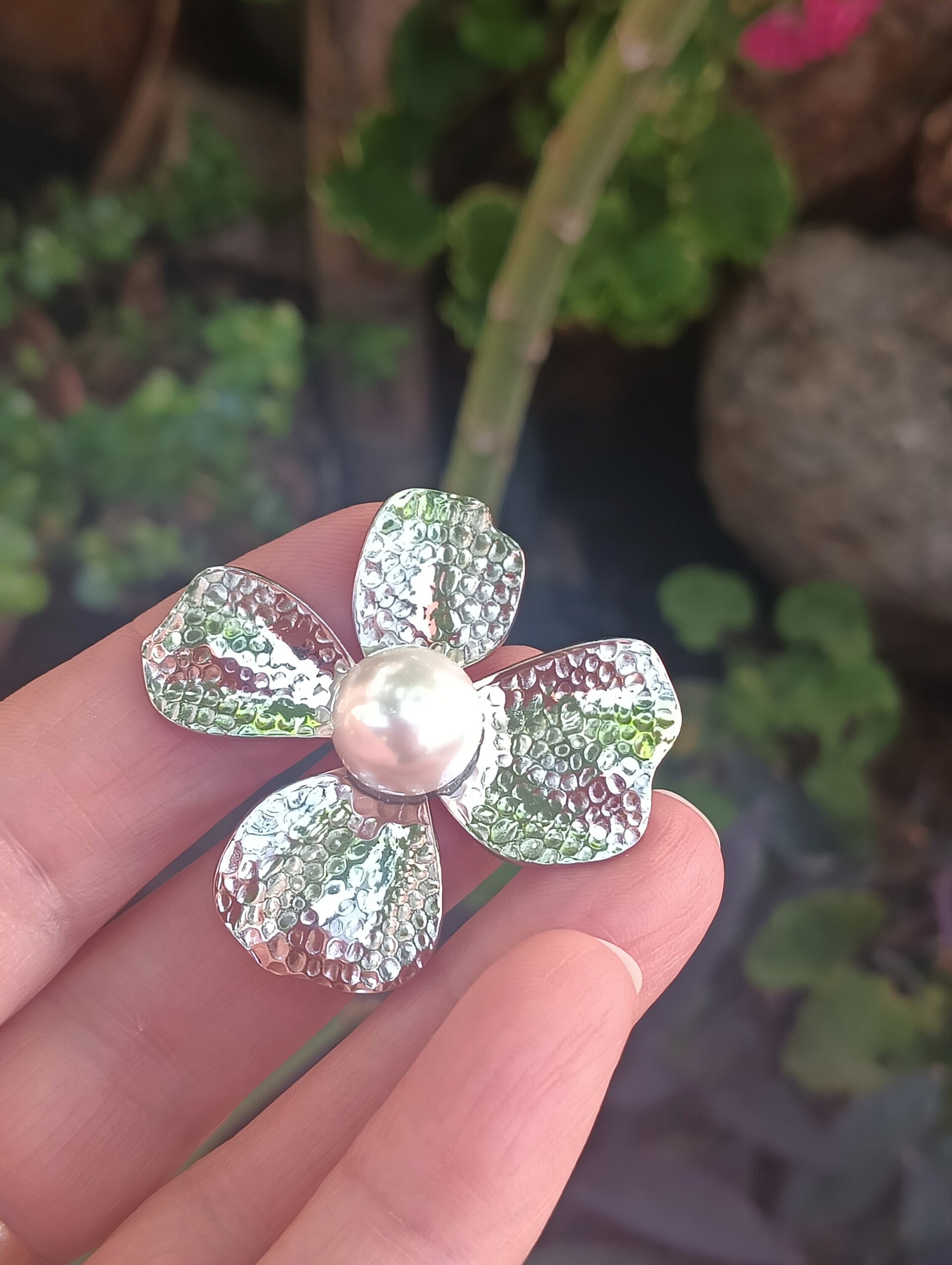 Broche flor y perla - 2