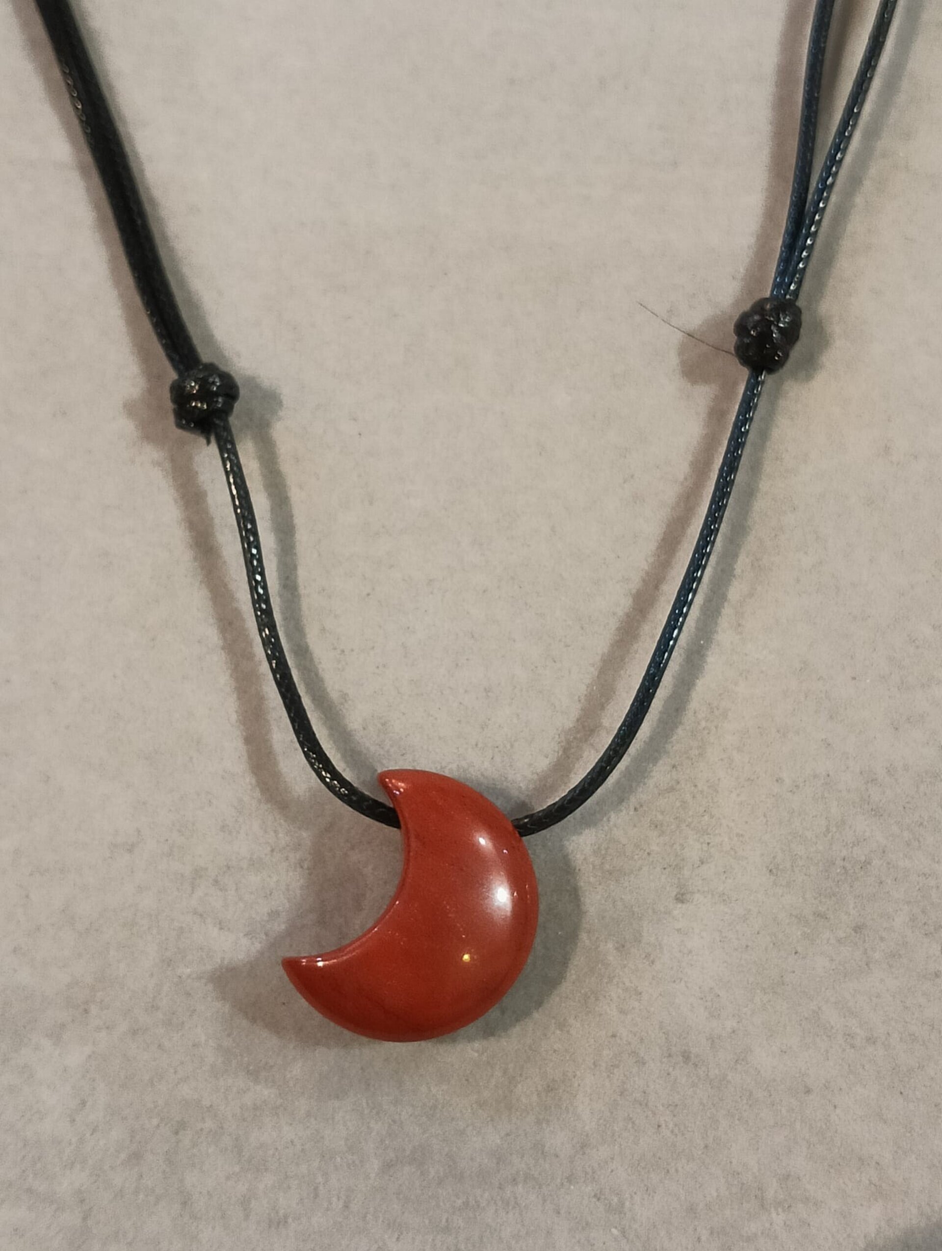 Collar ajustable piedra natural jaspe rojo - 2