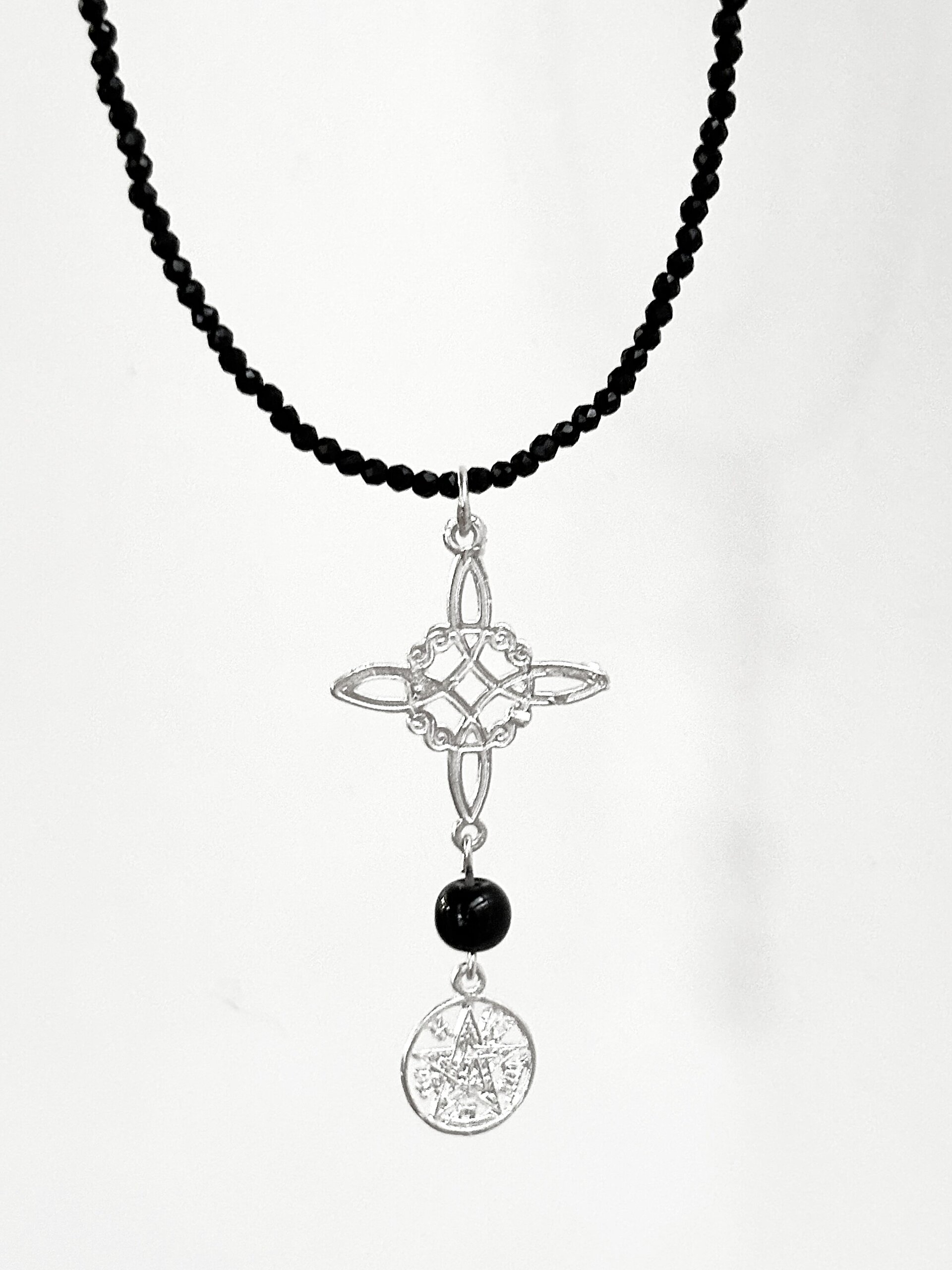 gargantilla onix con amuleto doble protección - 3