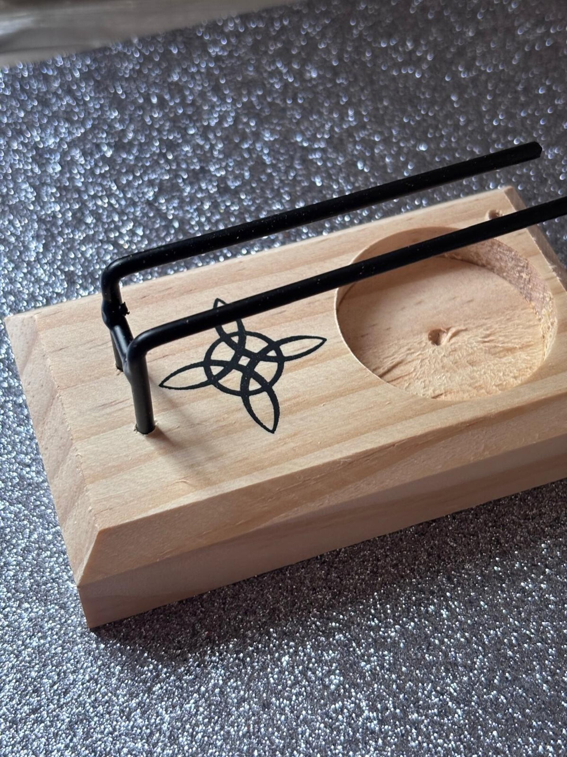 porta incienso madera nudo de bruja - 3