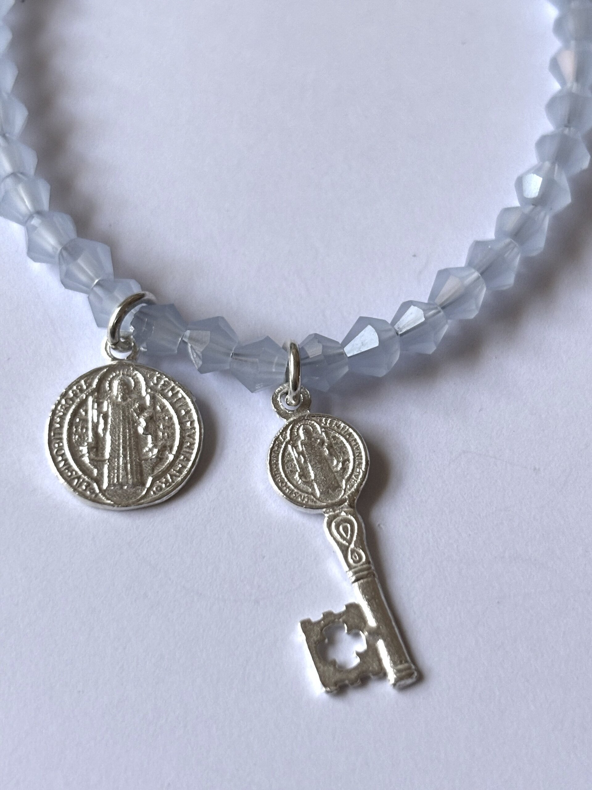 Pulsera aguamarina llave San Benito y Judas Tadeo - 3