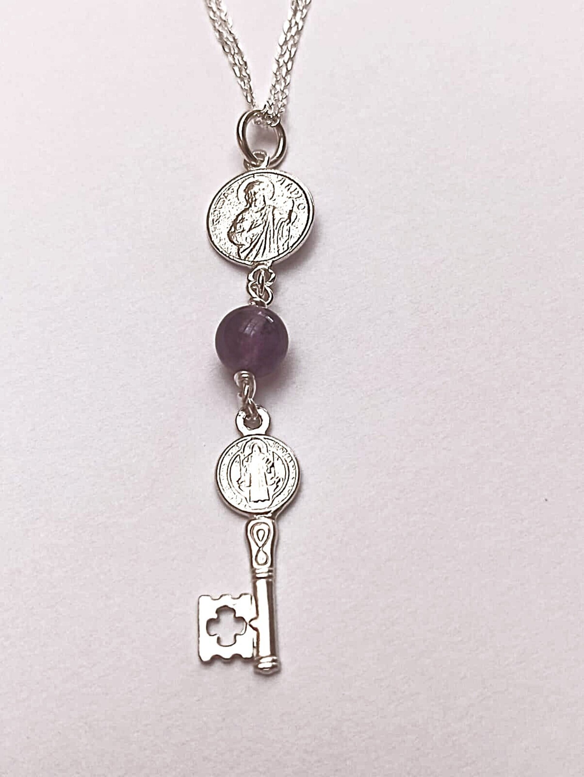 Collar llave abre caminos y san judas Tadeo con amatista - 6